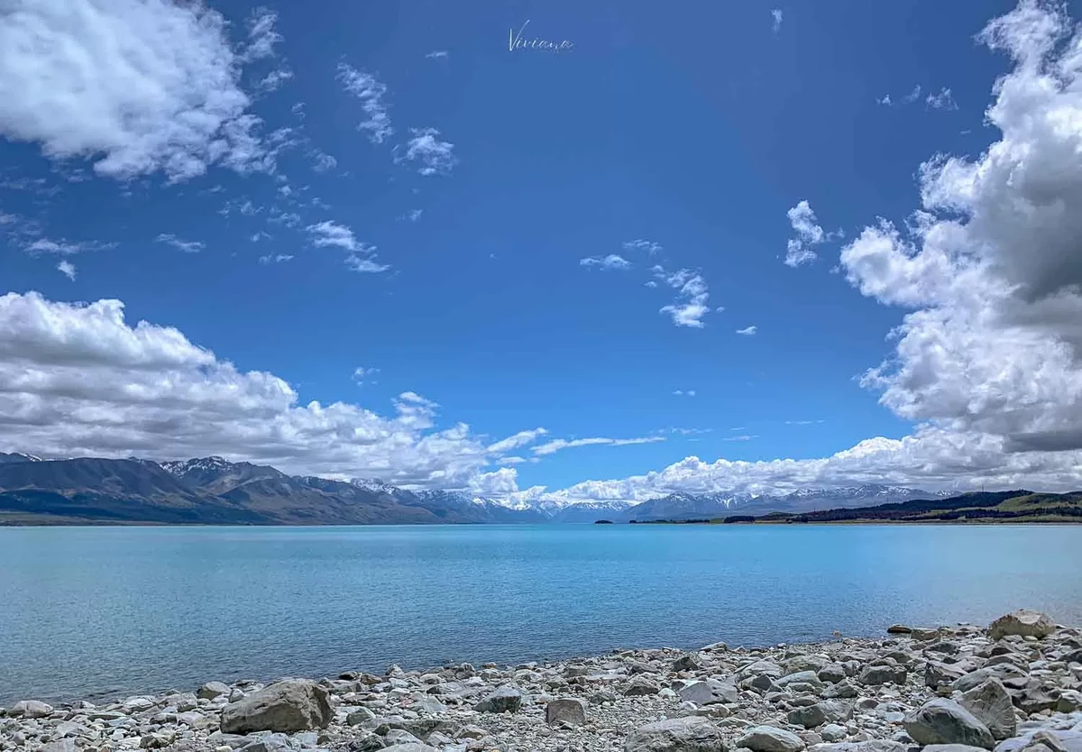 lake tekapo