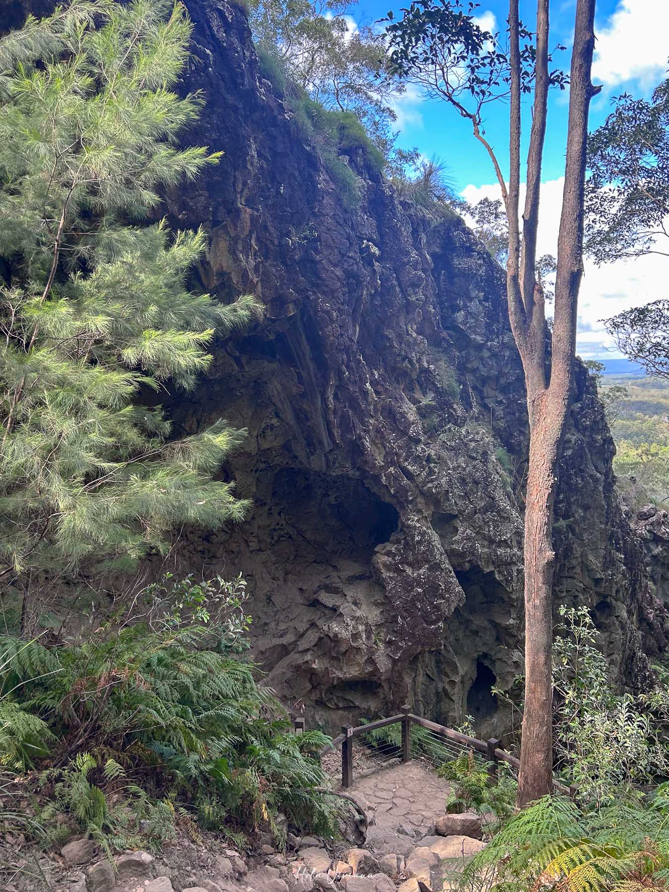 布里斯本 陽光海岸 登山推薦 Mt Ngungun 步道 Dayman's Cave